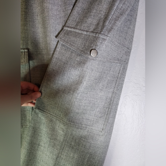 Theory Cropped Gray Wool Cargo Pants Size 8 - Picture 8 of 15
